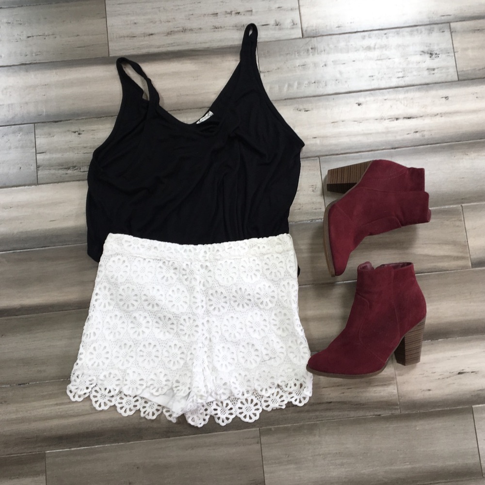 Lace shorts